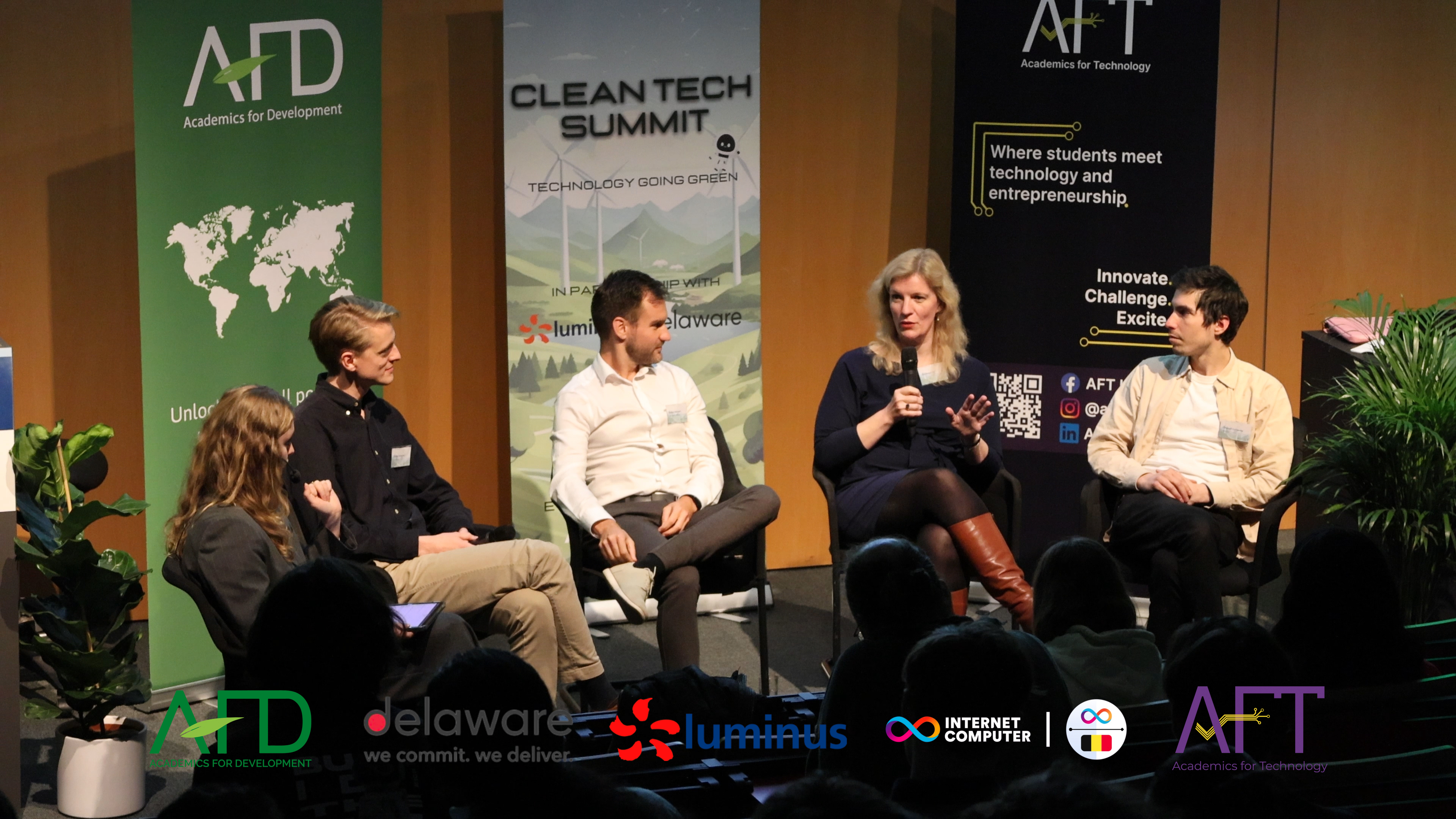 Clean Tech Panel